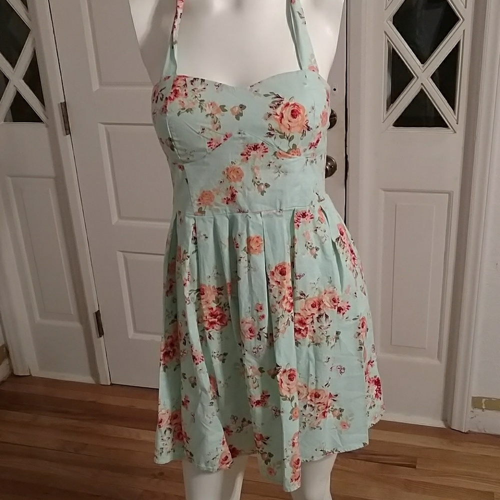 SOLD......No boundaries halter dress